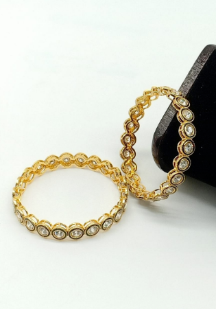 Picture of Splendid Golden Bracelets