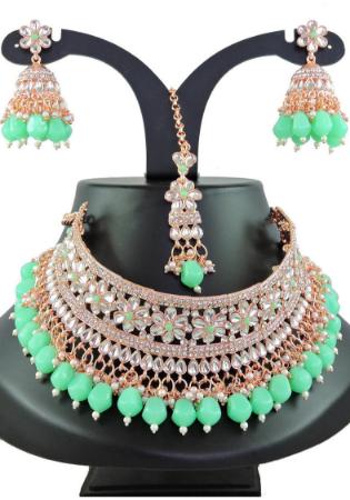 Picture of Classy Medium Sea Green Necklace Set