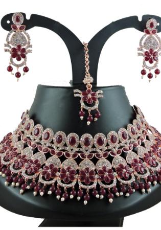Picture of Taking Maroon Necklace Set