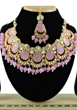 Picture of Splendid Rosy Brown Necklace Set