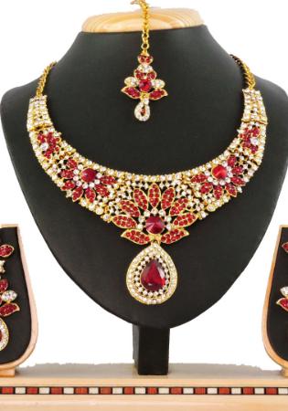 Picture of Shapely Maroon Necklace Set