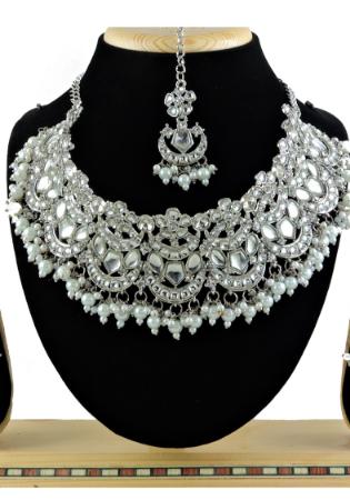 Picture of Elegant Grey Necklace Set