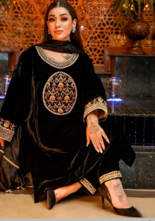 Picture of Grand Chiffon Black Readymade Salwar Kameez