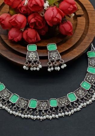 Picture of Beautiful Chiffon Medium Sea Green Necklace Set