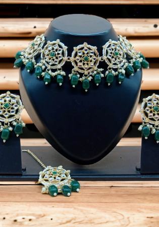 Picture of Superb Dark Green Necklace Set
