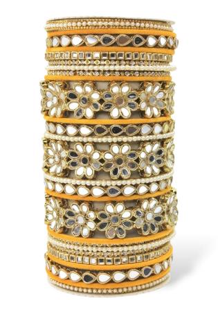 Picture of Grand Golden Rod Bangles