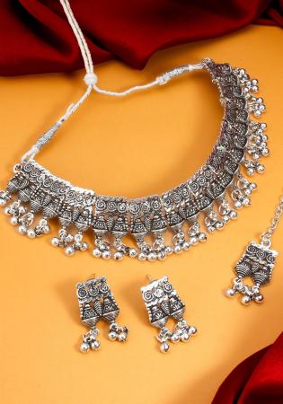 Picture of Splendid Dim Gray Necklace Set