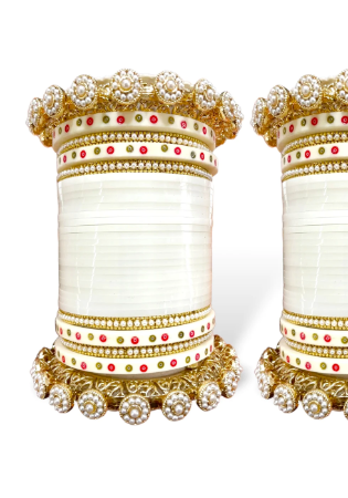 Picture of Comely White Bangles